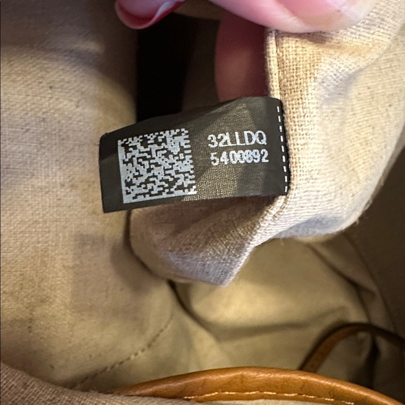 MICHAEL Michael Kors | Vivian Woven Hobo Bag in Shell Suede & Acorn Leather - Picture 13 of 16